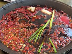 -黄潇洒老火锅(九眼桥宏济巷店)