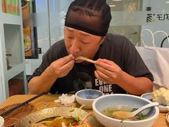 -金莹丸子汤清真(朝外SOHO店)