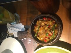 -洞庭土菜小炒馆(易发广场店)