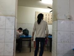 大堂-刘老虎肉丸糊辣汤(总店)