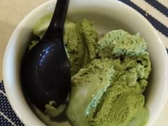 綠茶雪糕-广州中心皇冠假日酒店-环市食坊·海鲜自助餐厅