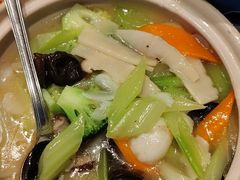 -满江红四季餐厅 · 国家五钻级酒家(新纪元大酒店店)