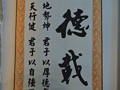-荒岛实景沉浸密室(江汉路1店)