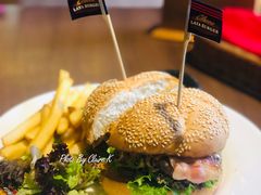 花生酱培根牛肉堡-拉亚汉堡经典餐厅(商城路店)