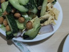 -闫家驴肉老店(华电一校店)