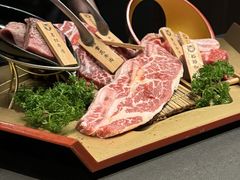 -铭牛烧肉·和牛海鲜自助(高新月牙湖店)