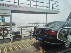 -鱼珠码头(轮渡站)