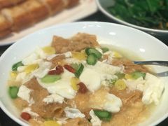 -港丽餐厅(高德置地店)