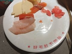 -芝小官毛肚火锅海鲜自助(苏州吴江区万宝店)