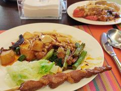 -岷山饭店-芝芝自助餐厅