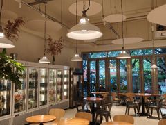 -YUMI芽米·法式烘焙·咖啡(骖鸾路店)