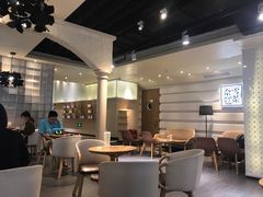 大堂-奈雪的茶(华侨城创意园店)