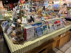 -猫的天空之城概念书店(苏州诚品店)