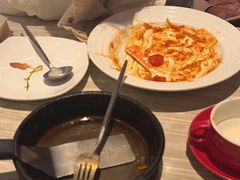 -必胜客(证大大拇指店)