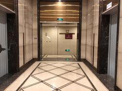 -ME觅妆·定制美妆·彩妆私教(菱角湖店)