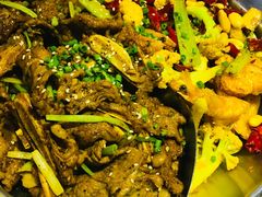 -小鱼小牛·鱼牛干锅·脆鱼火锅(世欧广场店)