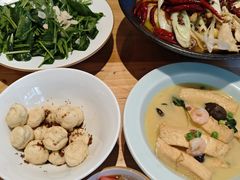 -江南驿·二十余年创意杭帮味(良渚玉鸟集店)