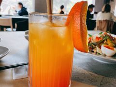 -穹六人间 people 6(岳阳路店)