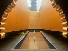 -龙华寺