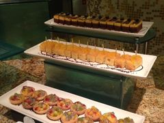 cake-粤海喜来登酒店·盛宴海鲜牛排自助餐厅(天河城店)