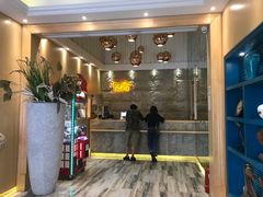 -爱舍美景酒店(燕儿岛路地铁站店)