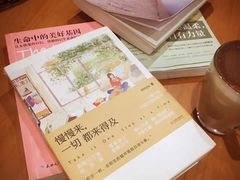 -西西弗书店&矢量咖啡(壹方购物中心店)