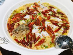 老坛酸菜鲈鱼-首秀·四川料理(星耀101店)