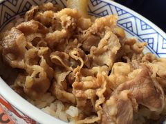 -吉野家(秀谷店)
