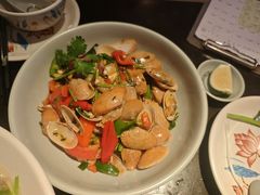 香辣汁炒花甲-大头虾越式风味餐厅(光明广场店)