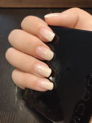-悦指间美甲美睫