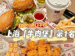 -The Habit Burger Grill 哈比特汉堡(复兴soho店)
