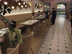 -荷花亭·湖北融合菜(中商广场店)