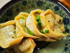 -无名氏宵夜小摊(祝家三姐妹馄饨店)