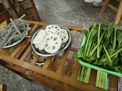 -阿妈土锅鸡