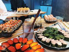 寿司-美洲岛烤肉自助餐厅
