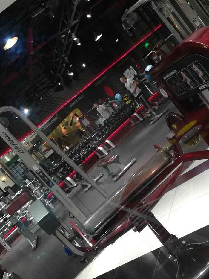 鼎龙健身(甘井子万达广场店)