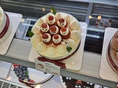-花花卷卷·鲜食蛋糕(静安久光百货店)