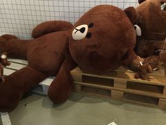 -LINE FRIENDS Garosu-gil Flagship Store