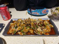 -蚝堡·生蚝海鲜烧烤物种起源•海肠捞饭(刘公岛店)