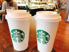 巧克力榛子脆卷-星巴克臻选(莘庄仲盛店)