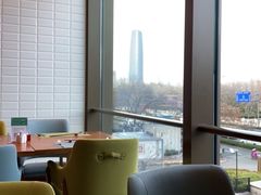 靠窗位-济南香格里拉·咖啡泉自助餐厅