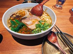 -SHAN山(前滩太古里店)