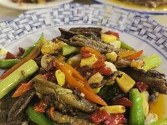 爆炒土鳝鱼-百年粉蒸牛肉