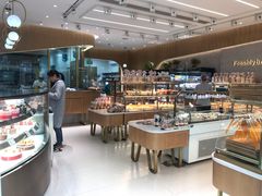 面包甜点陈列柜-欧佩拉(工农路店)