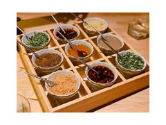 九宫格蘸料-锦和牛·炭火烧肉(ICC太和里店)