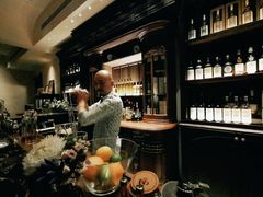 -DM Distiller & Mixologist Whisky Cocktail Bar