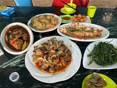 -小海豚•老字号海鲜餐厅(天涯店)