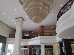 -茂名熹龙国际大酒店(人民广场高铁站店)