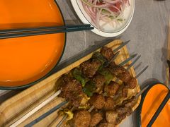 -乡村馕坑肉·烧烤·新疆菜·本地人更爱吃(阿勒泰首店)