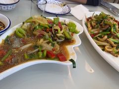 -覃记海鲜美食餐厅